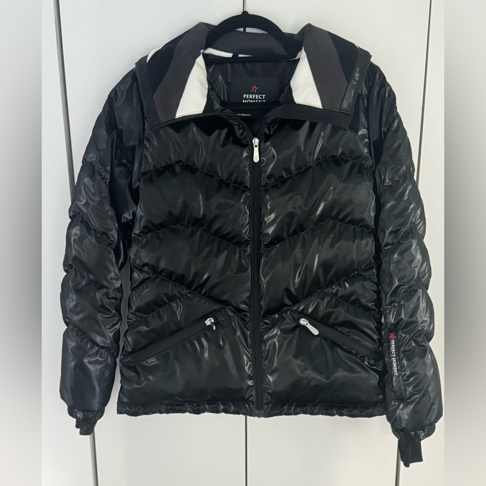 Perfect Moment Apres Duvet Black Ski Jacket